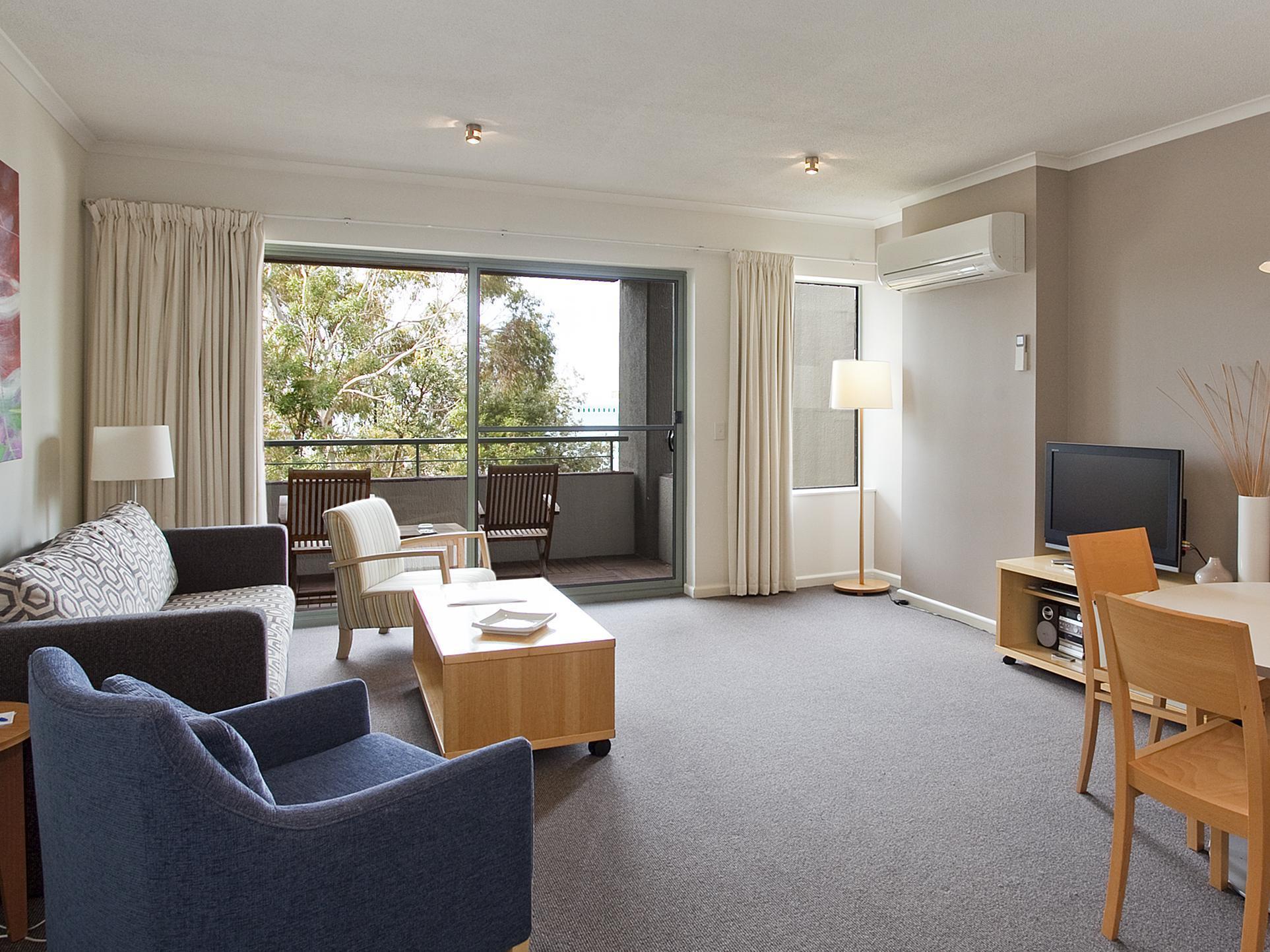 그레이트 오션 로드 - 론 숙소 컴버랜드 로르네 리조트 객실