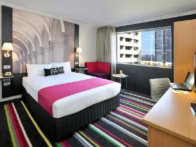 멜버른 숙소 머큐어 멜번 트레저리 가든 호텔 객실